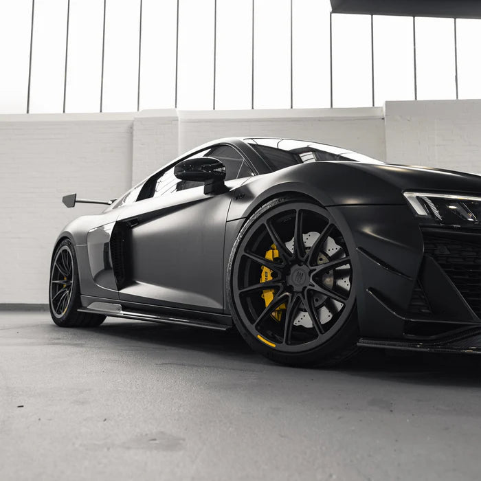 Audi R8 4S Facelift Pre-Preg Carbon Fibre Side Skirts by TRE - Reinhart Autohaus